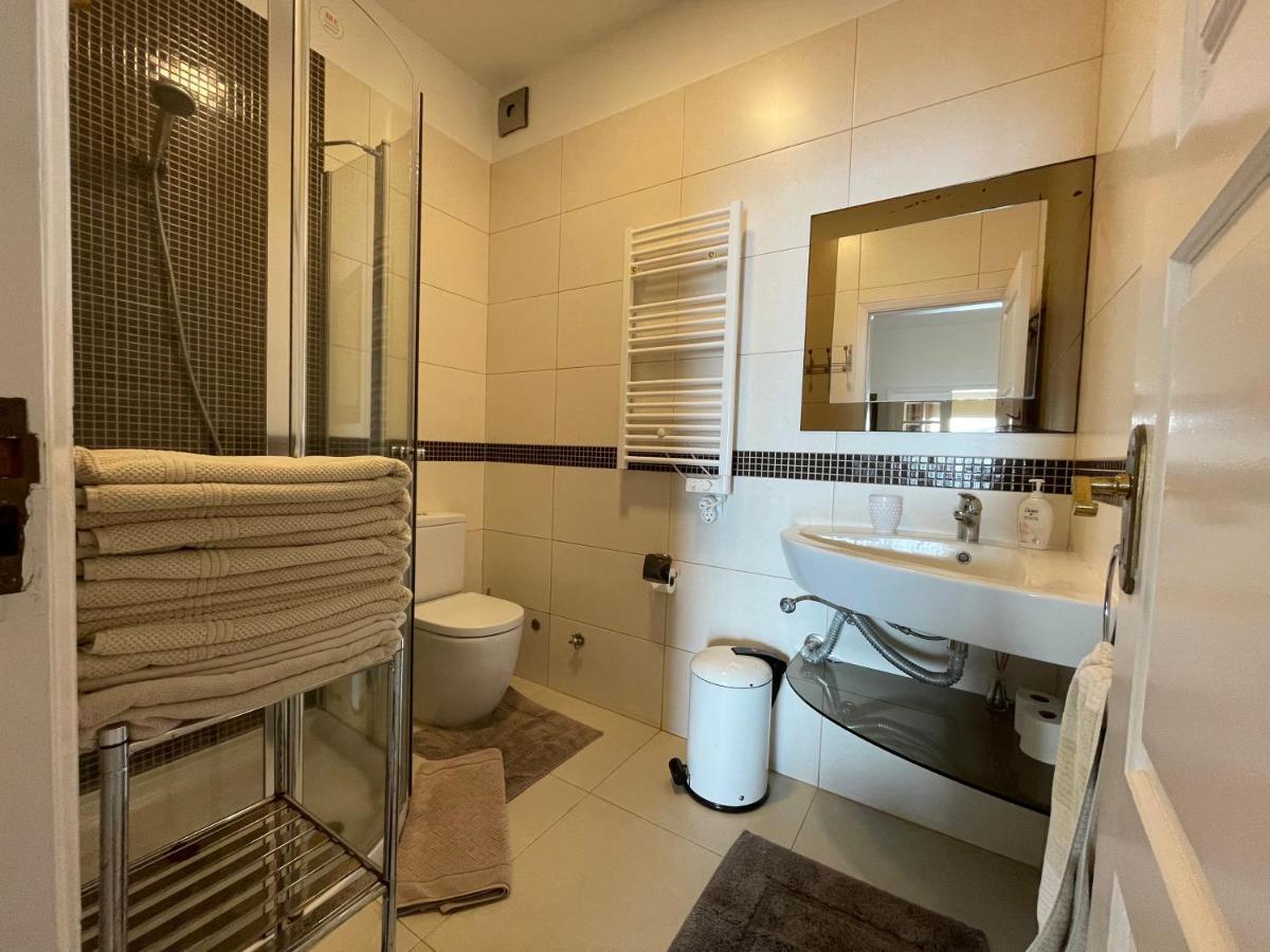Villa Isabela - Car Rental For Free Caniço Dış mekan fotoğraf