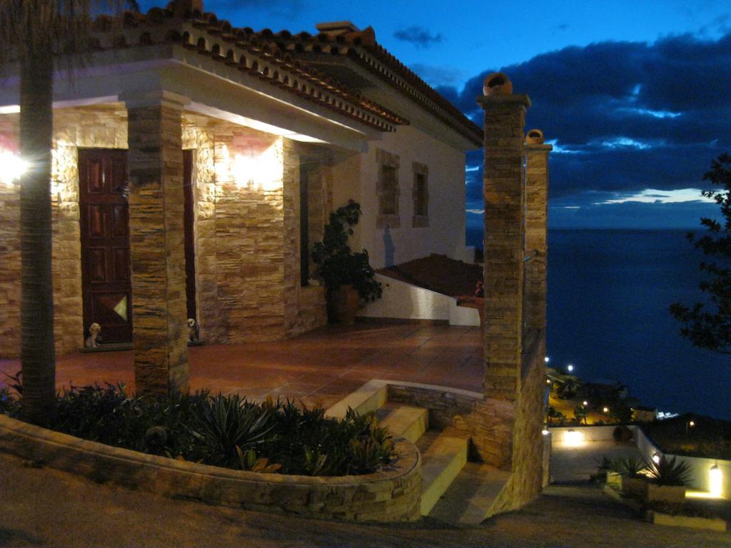 Villa Isabela - Car Rental For Free Caniço Dış mekan fotoğraf