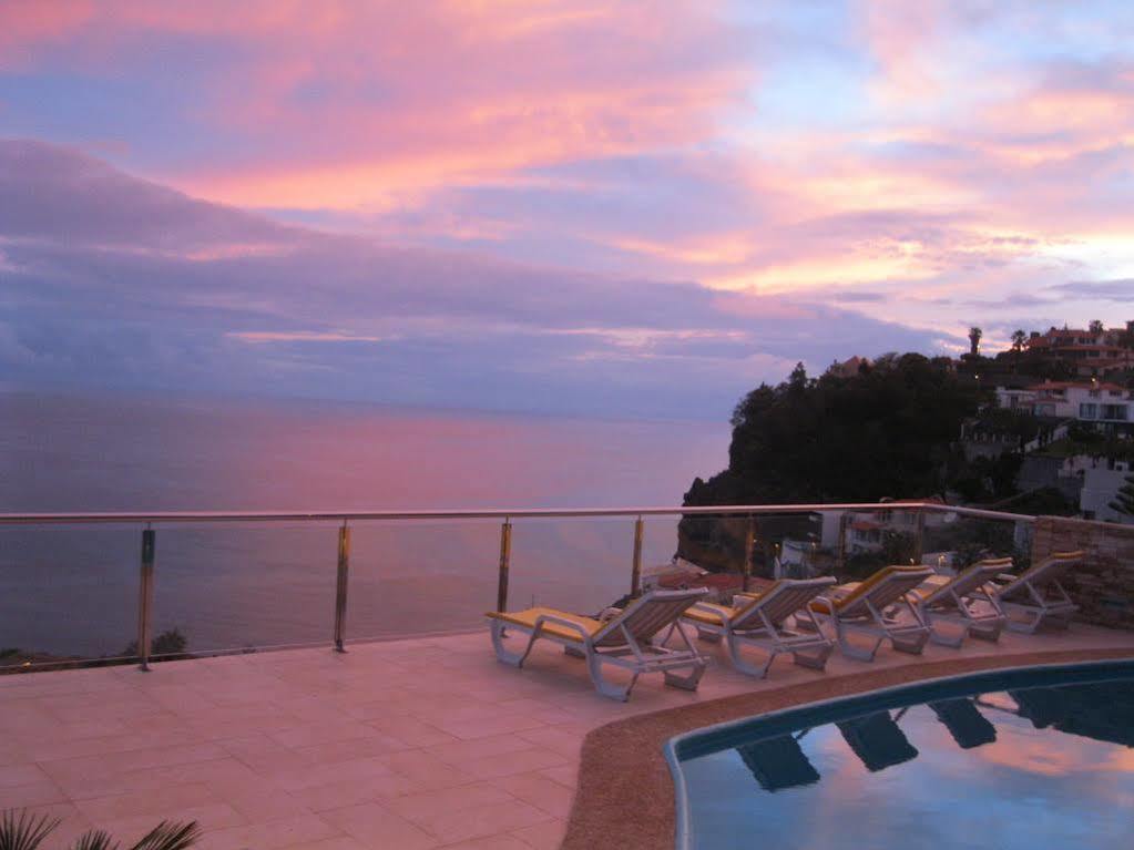 Villa Isabela - Car Rental For Free Caniço Dış mekan fotoğraf